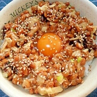 納豆の食べ方-生玉子＆梅ごま生姜♪